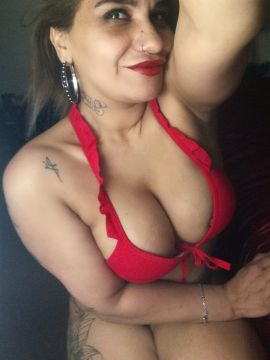 Mia NQN