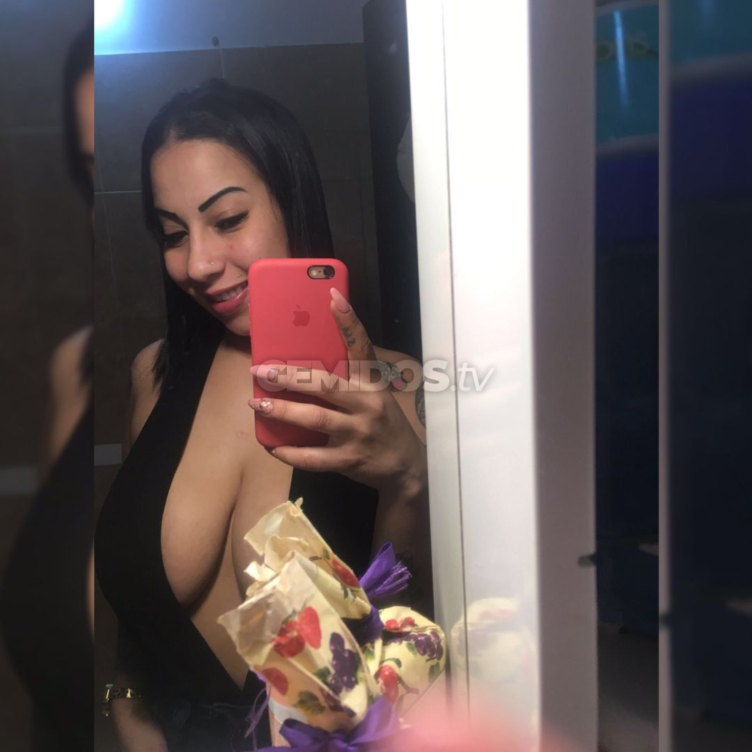 Mia