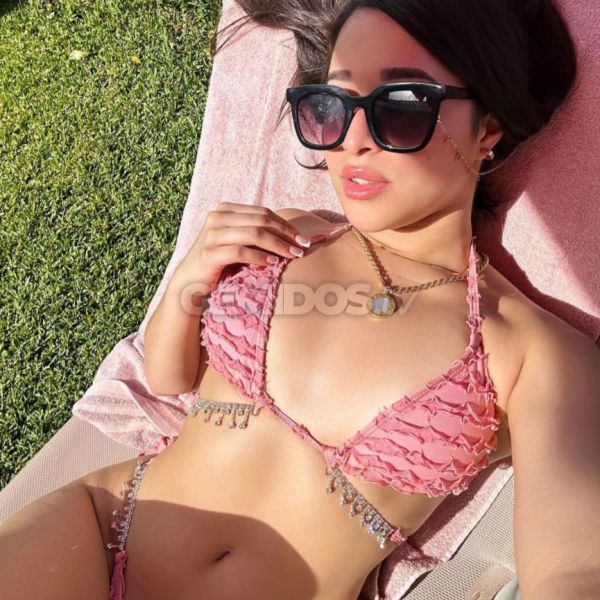 Hola , soy una scort súper linda de buen carisma y con ganas de compartir algo super rico 😍