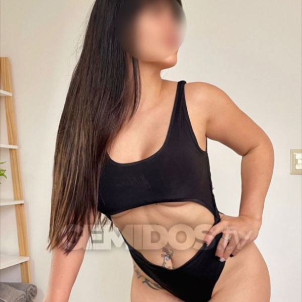 Masajes cuerpo a cuerpo, relajantes, descontracturante, cuatro manos, sensuales y eroticos

Trabajo sobre camilla y tatami 

Consultorio privado, calefaccionado, servicio de ducha